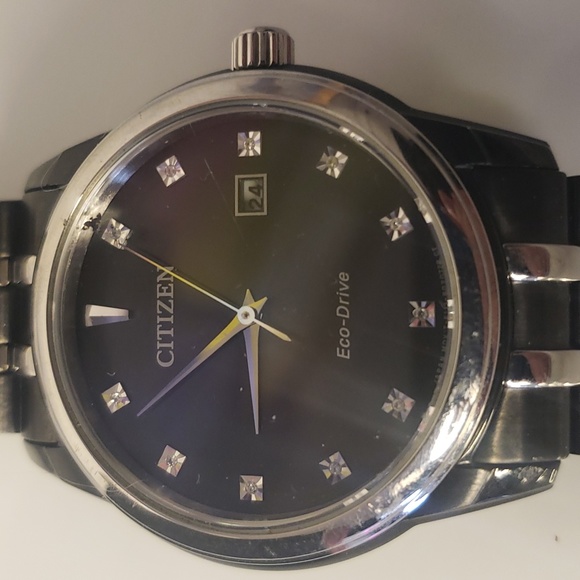 CITIZEN ECO DRIVE WATCH WITH BOX - Picture 5 of 7